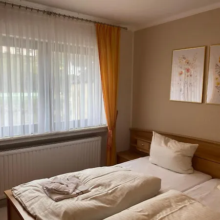 1 Am Petersberg Neef