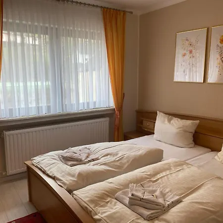 1 Am Petersberg Apartment *